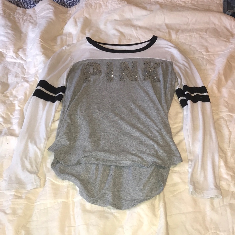 Victoria’s Secret Pink long sleeve t-shirt